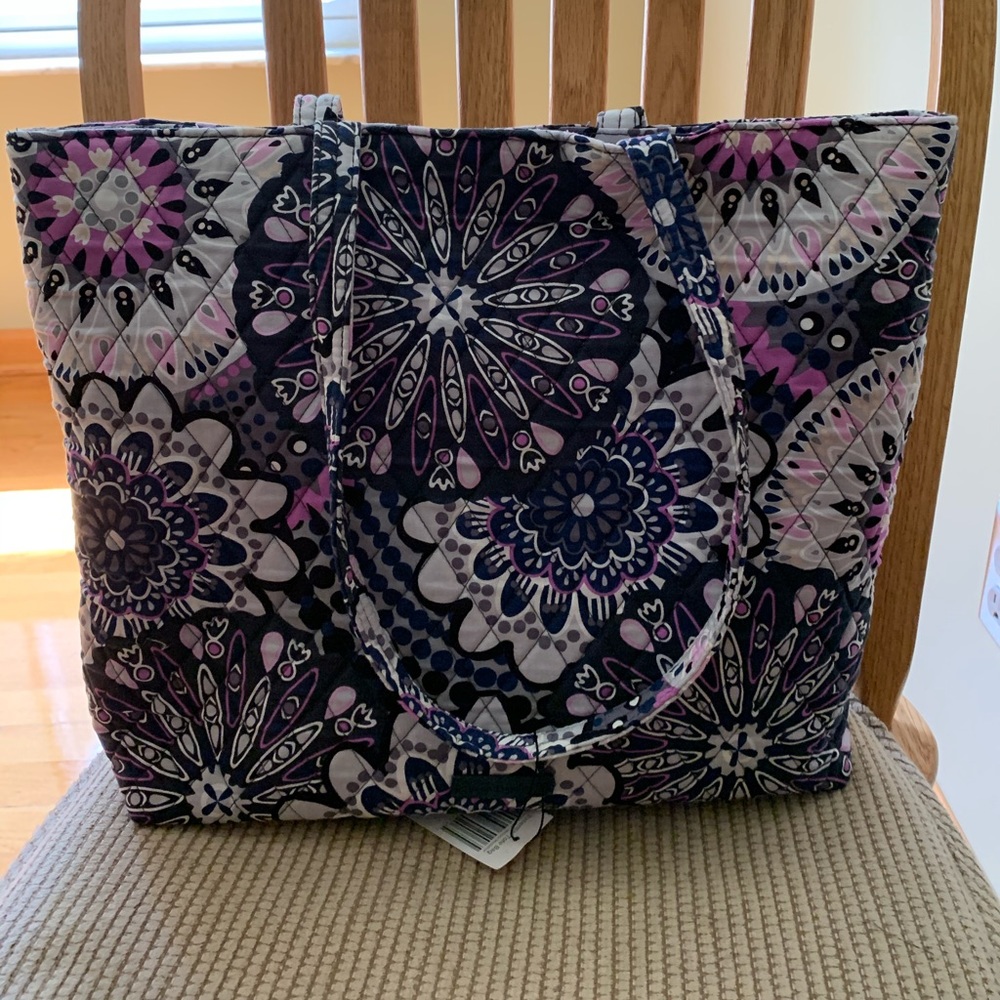 Vera Bradley Essential Tote in Mimosa Medallion